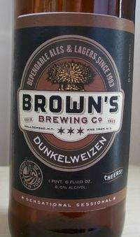 Browns_dunkelweizen_JPG_w300h509