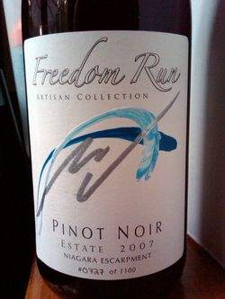 Freedomrun_07pinotnoir